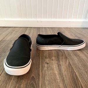 Womens vans, size 8.5